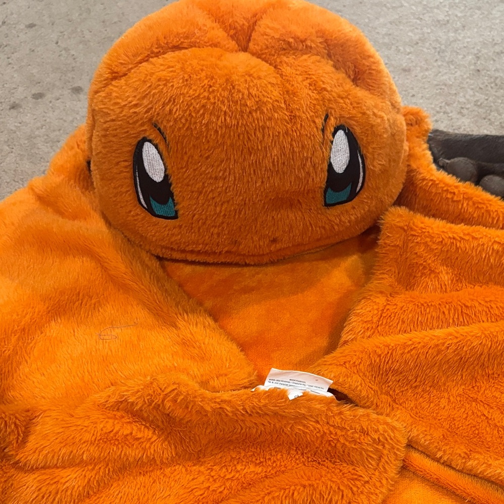 Pokemon Character Hooded Blanket- Charmander